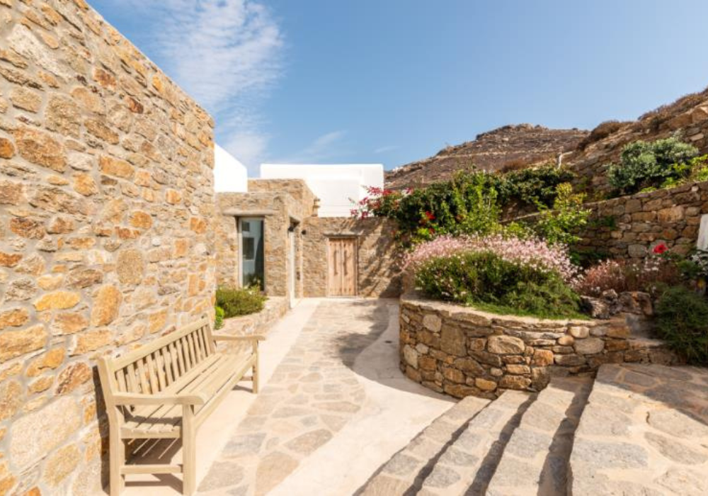 Luxurious and private 7-Bedroom Villa Ftelia, Mykonos