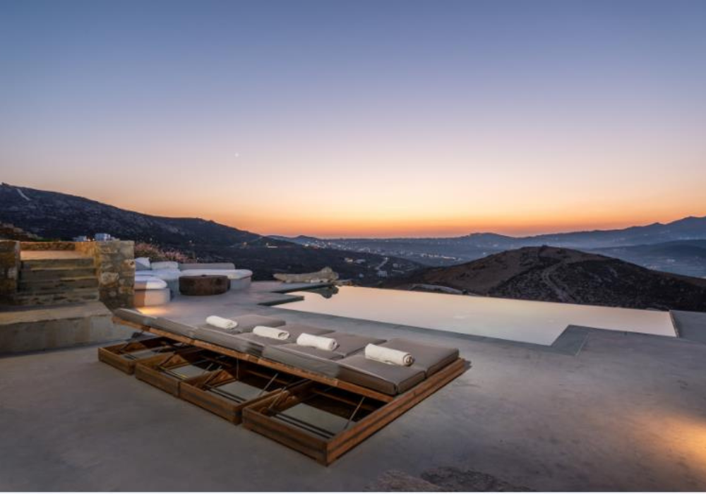 Luxurious and private 7-Bedroom Villa Ftelia, Mykonos
