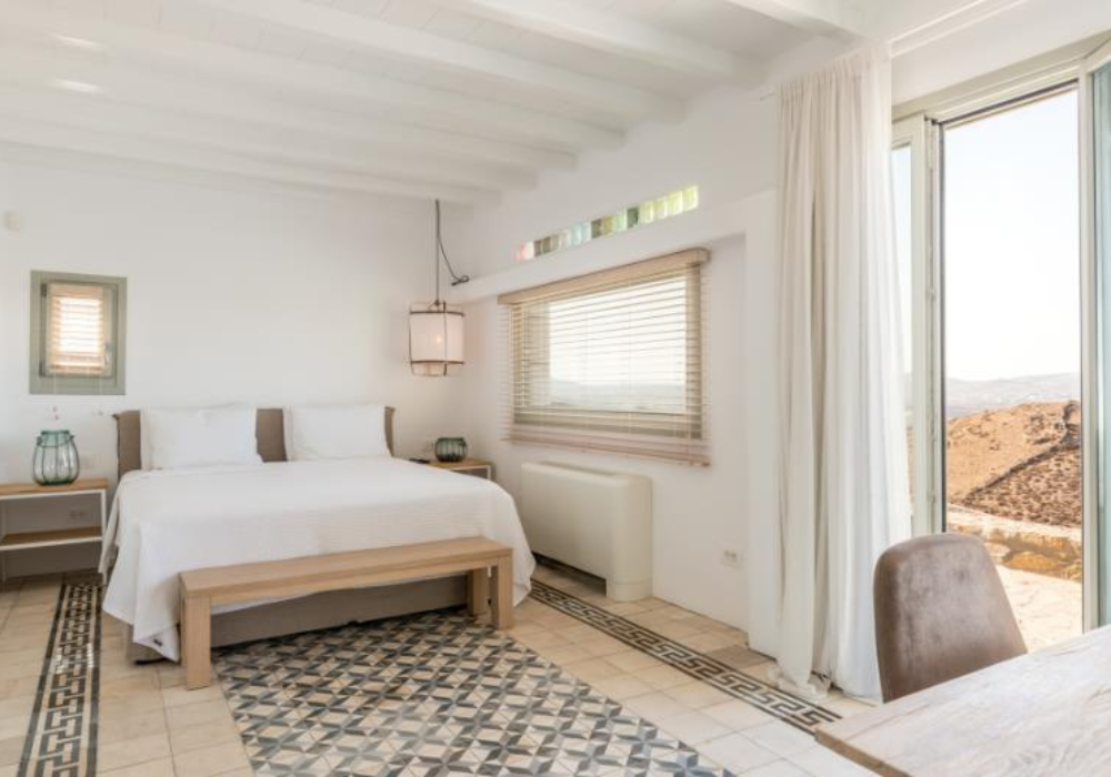 Luxurious and private 7-Bedroom Villa Ftelia, Mykonos