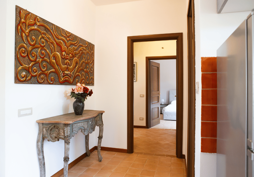 Begonia Apartment, Compolongo Castle