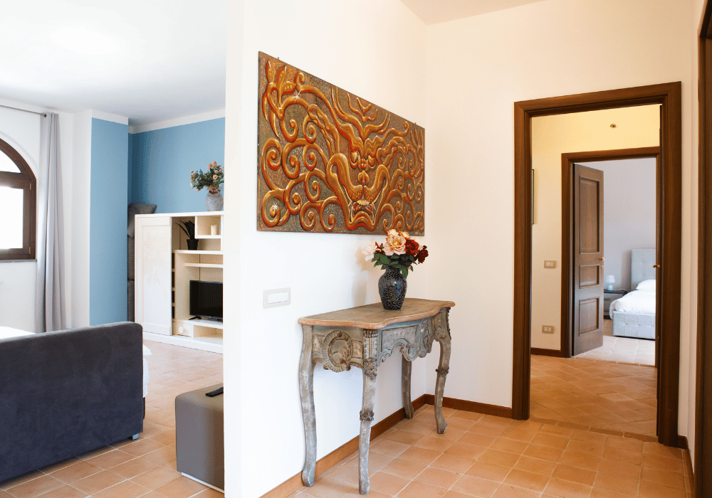 Begonia Apartment, Compolongo Castle