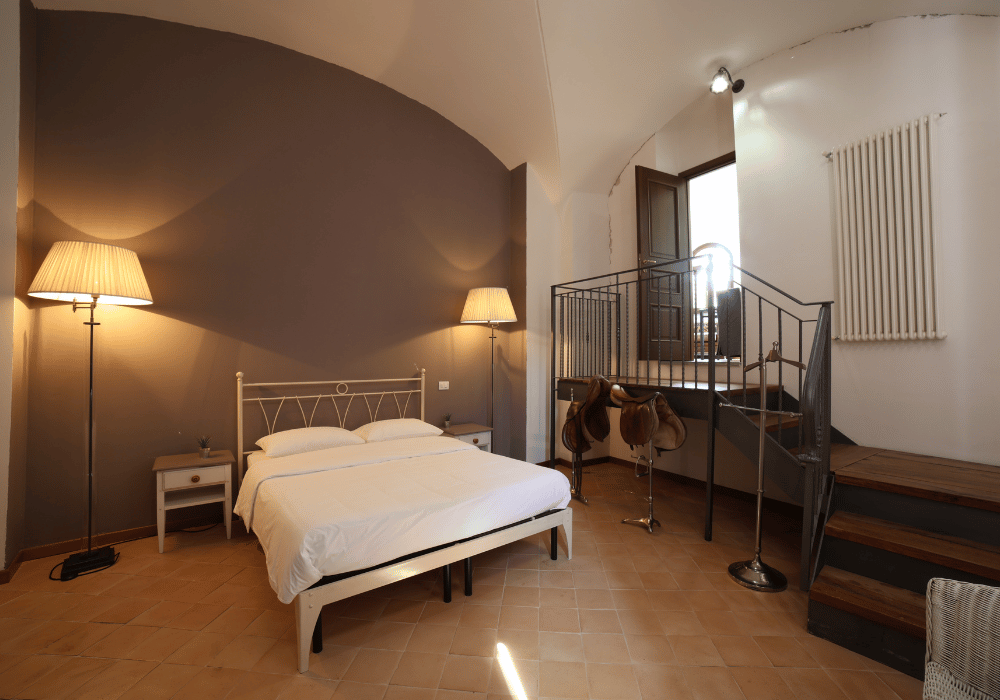 Girasole Apartment, Compolongo Castle