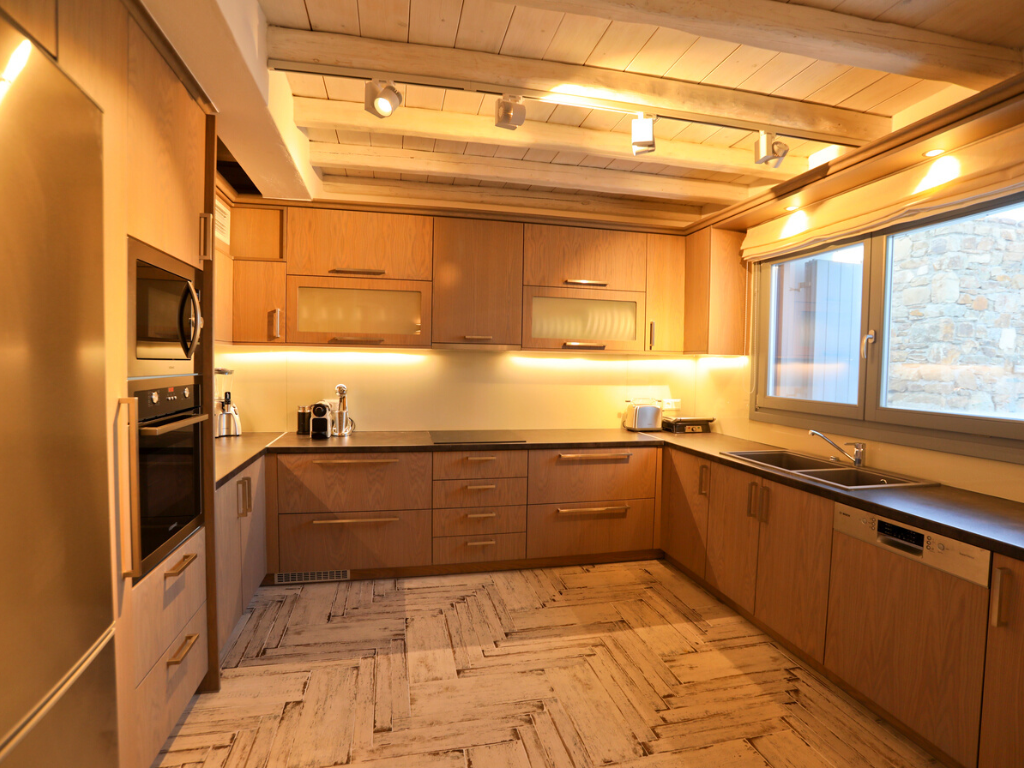 Luxurious 5 Bedroom, Villa K2