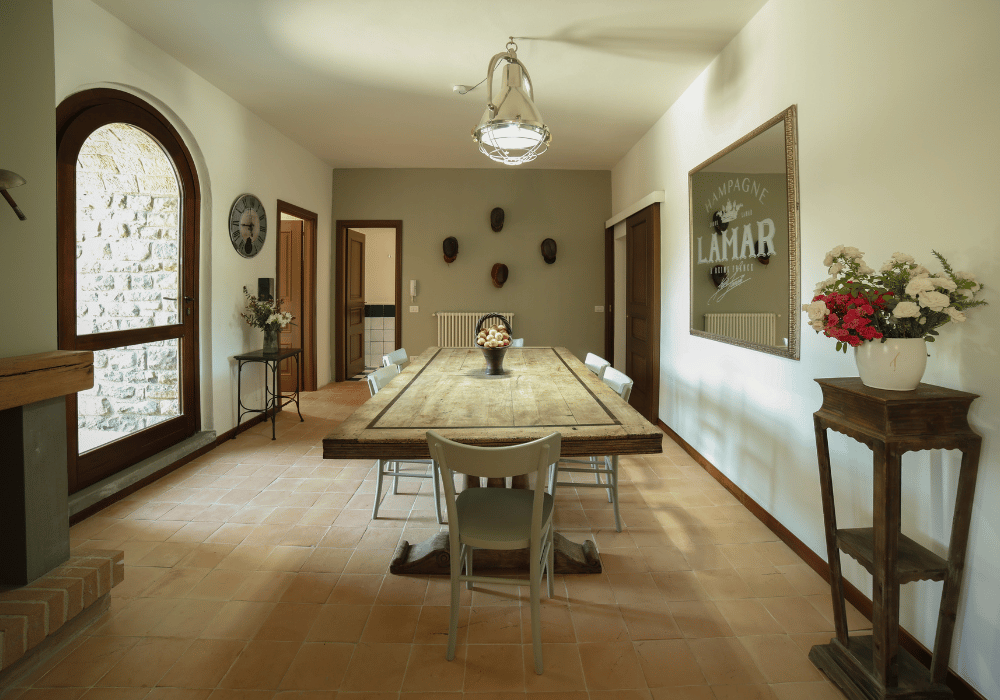 Rosa Apartment, Compolongo Castle