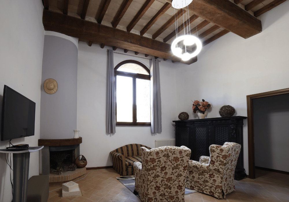 Ulivo Apartment, Compolongo Castle