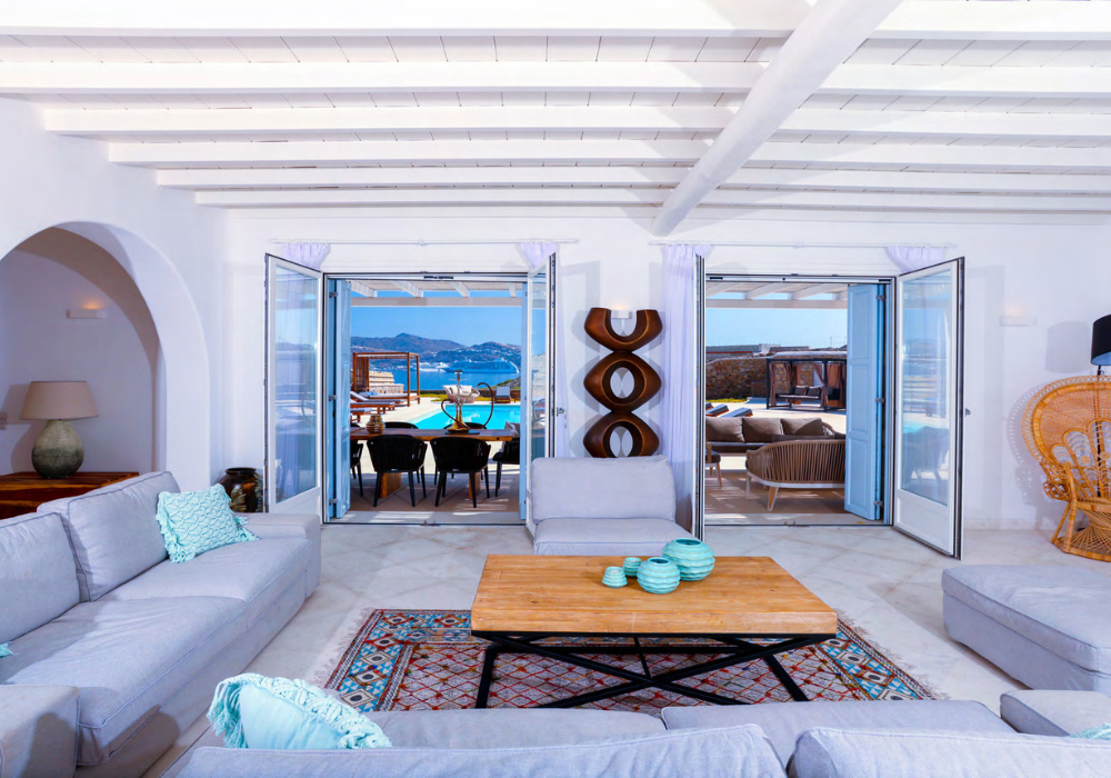 Luxurious 6 Bedroom With private Pool & Beach Access, Villa Majestic Ciel