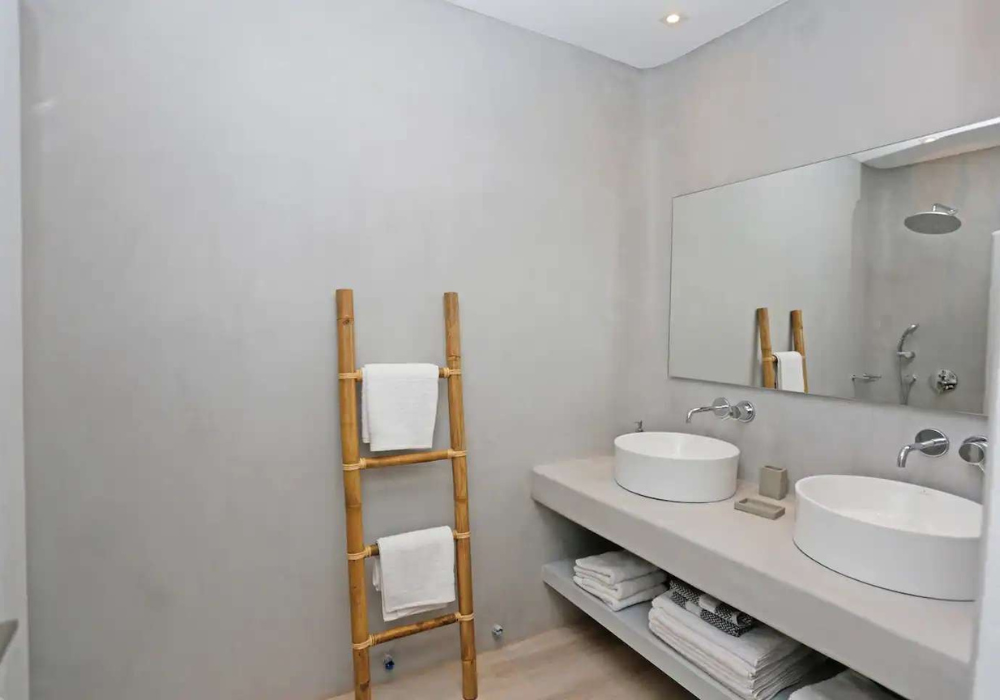 Villa Bonella, Luxury meets traditional style