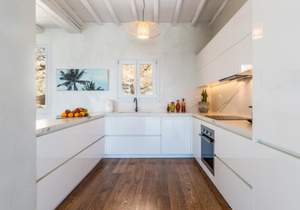 6 Bedroom Villa in Agios Ioannis