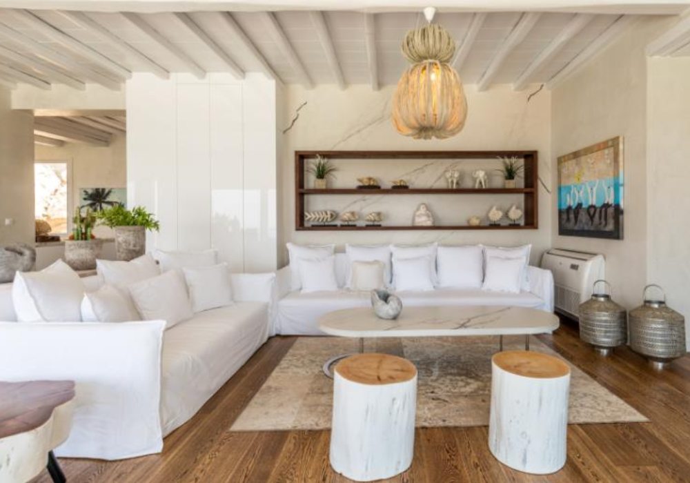 6 Bedroom Villa in Agios Ioannis