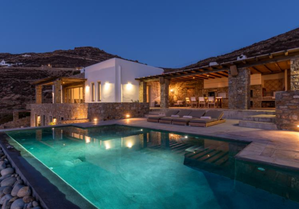 Luxurious and private 7-Bedroom Villa Ftelia, Mykonos