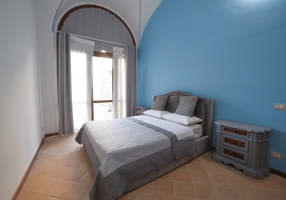 Alloro Apartment, Compolongo Castle