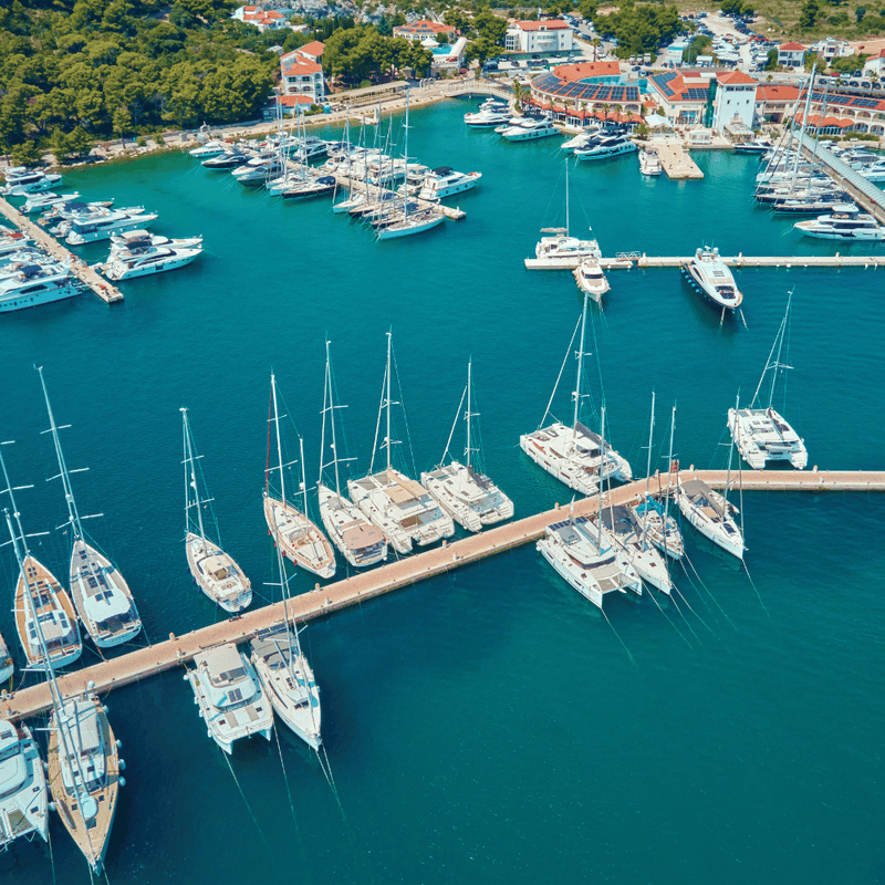 PRIVATE YACHT EXPERIENCE
