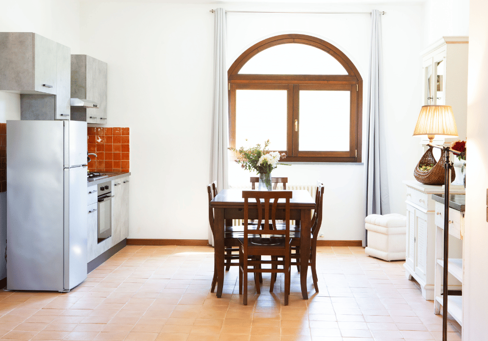 Begonia Apartment, Compolongo Castle