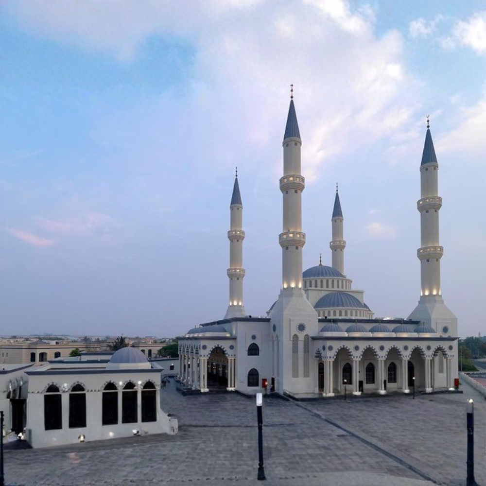 Discover Dubai: Frame Ticket, Creek, Souks & Blue Mosque