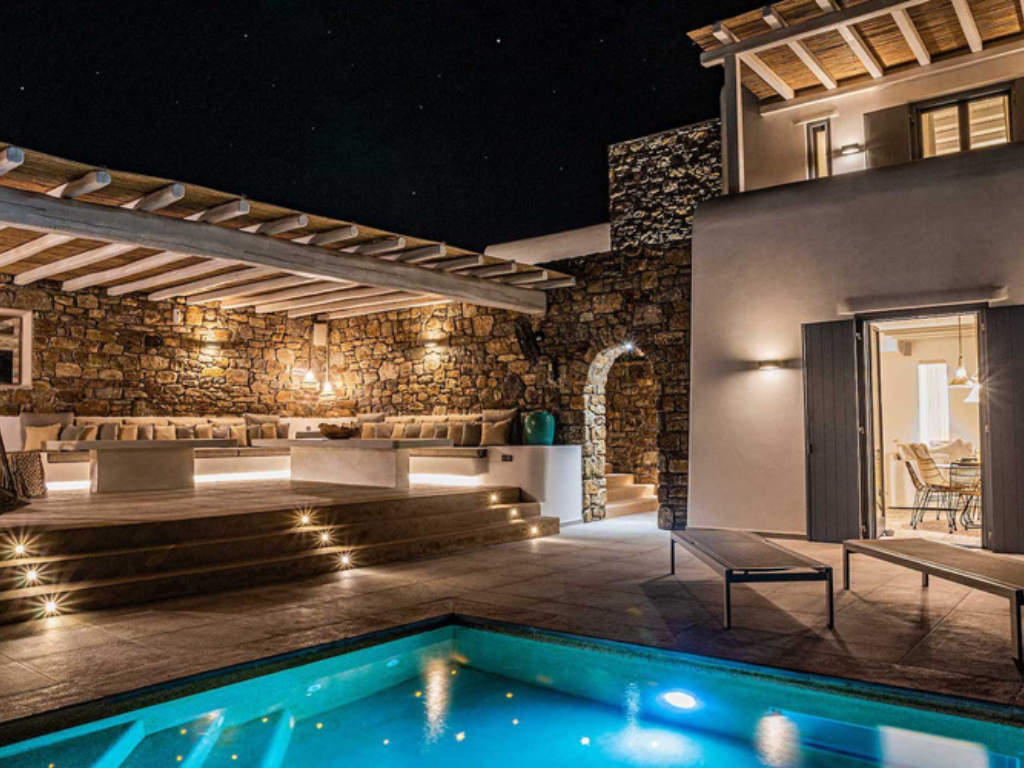 Luxurious 5 Bedroom, Villa K2