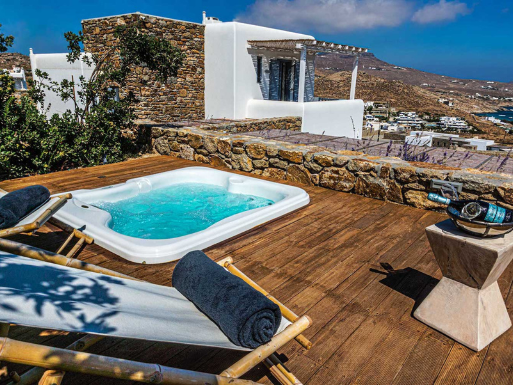 Luxurious 5 Bedroom, Villa K2