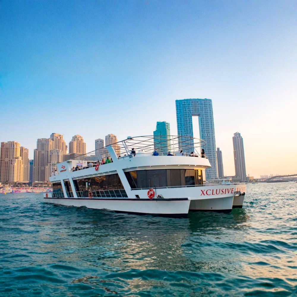 Luxury Sunset Dining Cruise in Dubai Marina