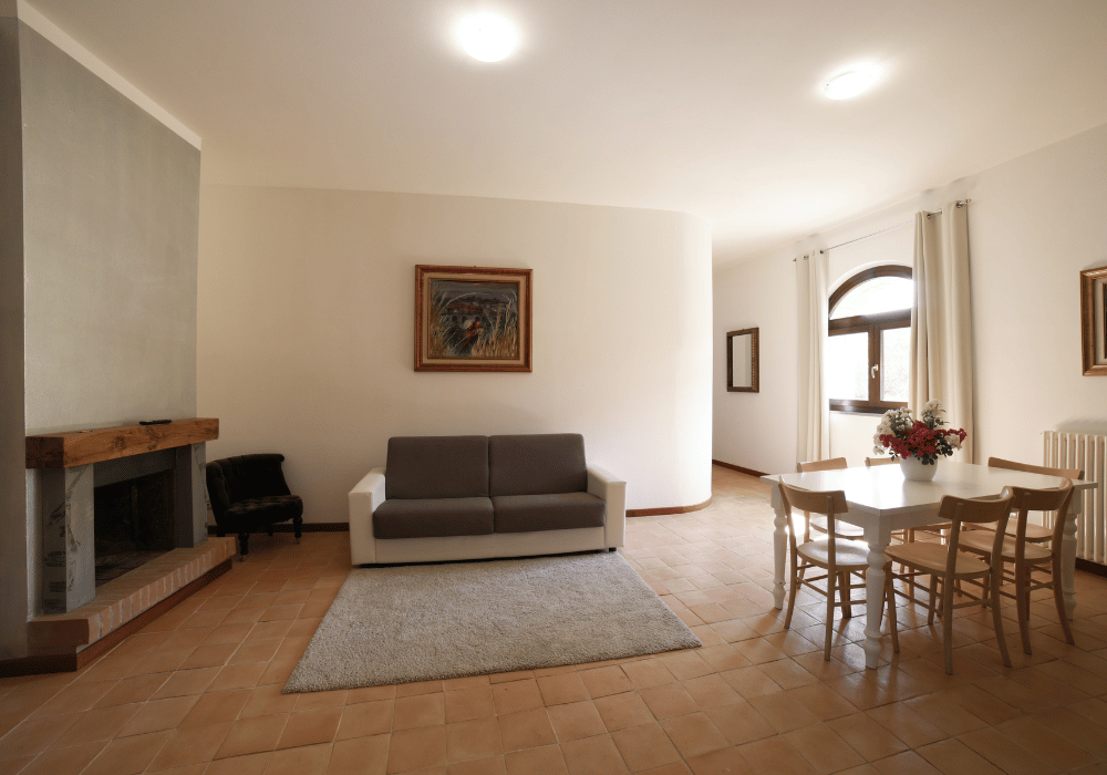 Ortensia Apartment, Compolongo Castle