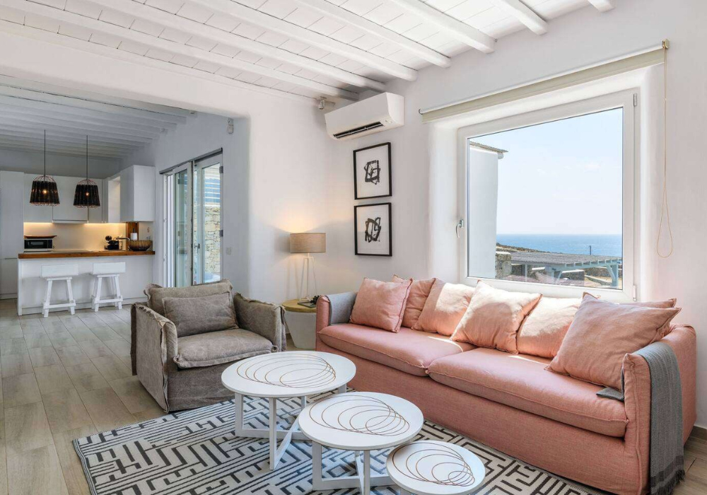 Villa Bonella, Luxury meets traditional style