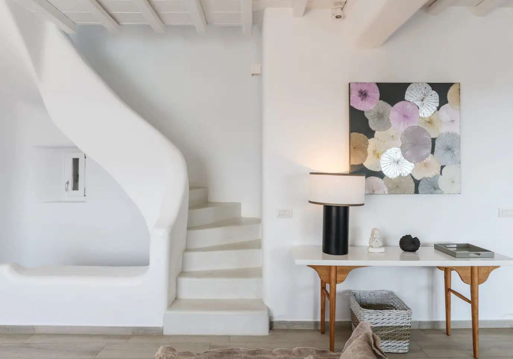 Villa Bonella, Luxury meets traditional style