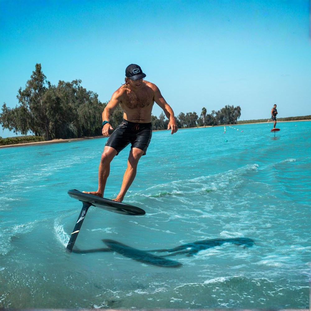eFoil Experience: Glide the Waves